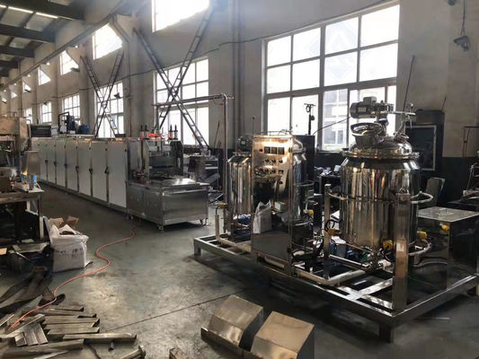 Máquina de fabricación de dulces industriales con alta productividad y funcionamiento totalmente automático