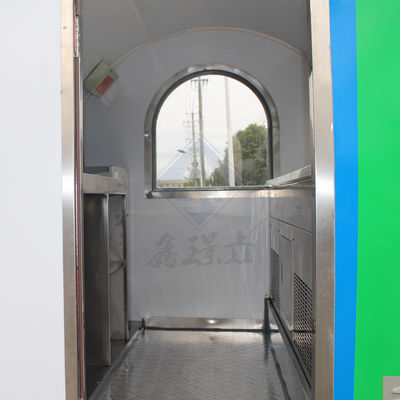 Europa cocina móvil rosquilla papas fritas hamburguesa camión de comida con mantenimiento en el campo