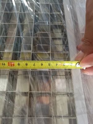 Máquina para hacer cubitos de hielo para la producción comercial de cubitos de hielo de 22*22 mm Capacidad 75 kg/día