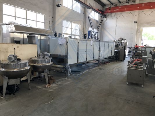 Máquina eléctrica de embalaje de caramelos blandos Fabricante de caramelos gomosos para su producción