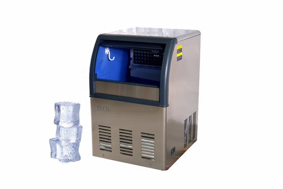 Máquina para hacer cubos de hielo Comercial 5000kg Aire automático de refrigeración Sanyo compresor