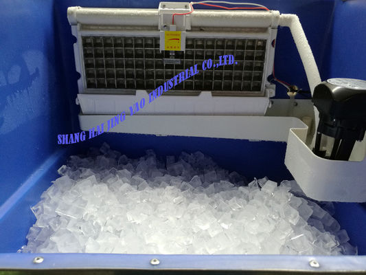 1230x930x1940mm Máquina para hacer cubitos de hielo con refrigeración por aire o agua