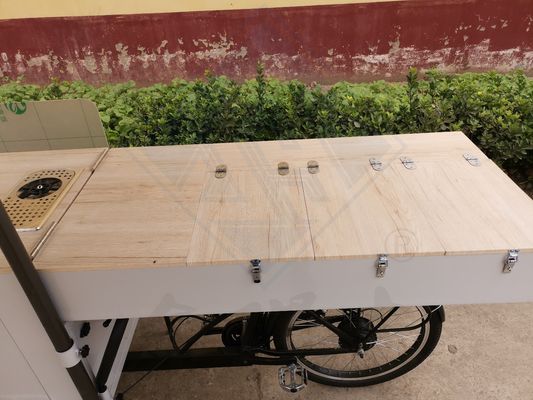 Tiendas de alimentos y bebidas Vendedor de bicicletas para comida callejera al aire libre