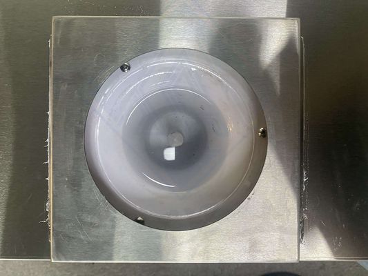 Máquina para hacer cubos de hielo totalmente automática de 120 kg en el mercado industrial con tecnología inteligente