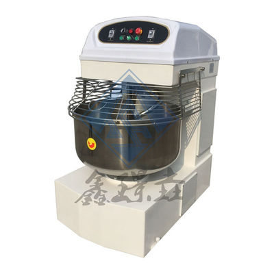 Mezclador planetario automático para masa de pan en la cocina de panadería