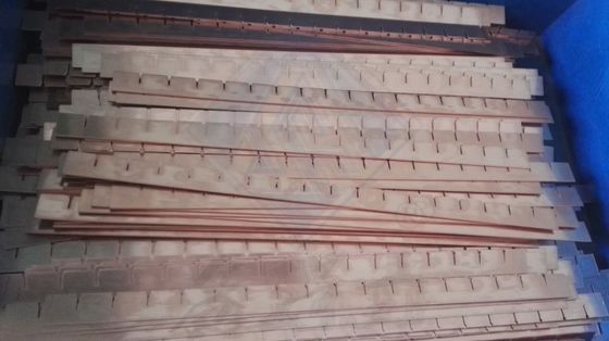 Fabricante comercial de cubitos de hielo con compresor de refrigeración y peso de 1 kg