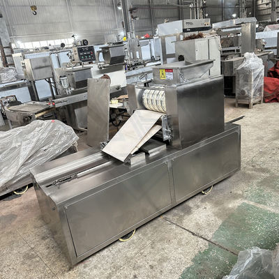Máquina de hacer galletas de automatización pequeña para horno de panadería modelo de fabricante de galletas de chocolate