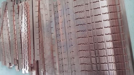 Placa de evaporación de la máquina de hielo de tubo de 22x22x22 mm para una salida constante y rápida de cubos de hielo