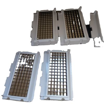 Máquina de fabricación de cubos de hielo industriales de 380 V con una capacidad de producción máxima de 136 kg/día