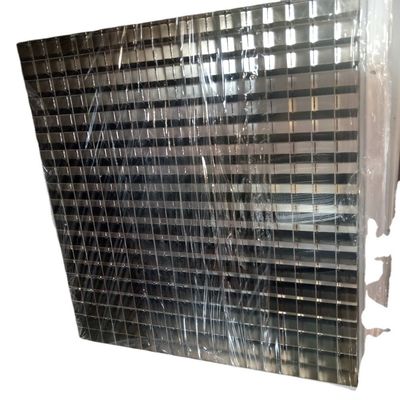 Capacidad máxima de producción 136 kg/día Fabricante de cubos de hielo para la línea de producción grande