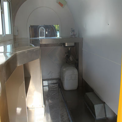 Camper de cocina móvil aislado para comida caliente de la calle La solución definitiva para la bicicleta de comida rápida