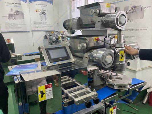 Máquina de incrustación para mochi de helado y galletas de pan 1800*1000*1640mm 500 KG