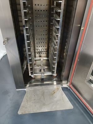 Horno industrial eléctrico de 15 bandejas para automatización de panaderías comerciales en equipos de panadería