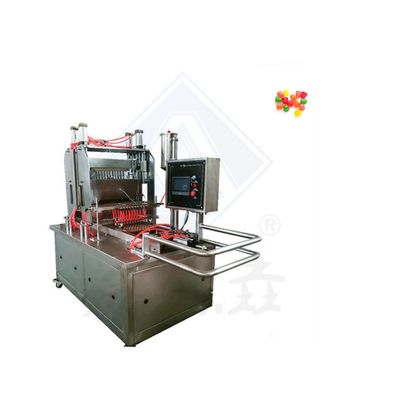 Máquina de depósito de caramelos de oso de pectina de 500 kg para la producción de caramelos gomosos a gran escala