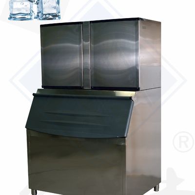 Tipo integrado de almacenamiento de hielo, refrigeración por agua y aire, fabricante de cubos de hielo de 36 kg Capacidad diaria 1 T/día