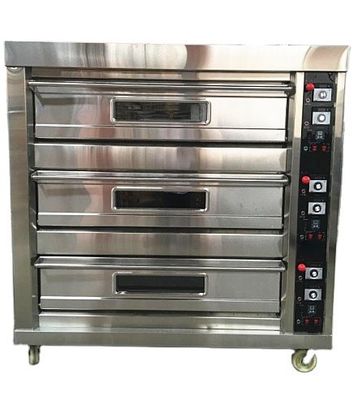 El pan redondo de coco se hace fácil con la máquina de horno de cubierta grande en la panadería Pie Long Loaf