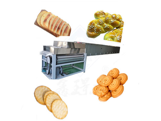Operación automática de la línea de horno de túnel de galletas de pan con equipo de panadería