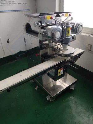 Máquina de incrustación y coextrusión multicabeza para relleno de galletas Producción 20-120 PCS/min
