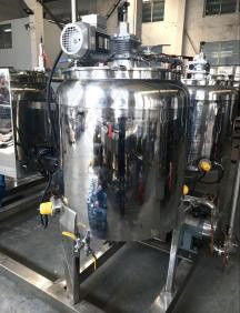 Máquina de fabricación de caramelos de acero inoxidable para el centro de producción de caramelos gomosos llenos