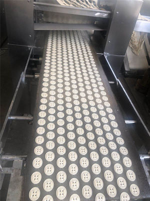Línea de producción de maquinaria para hacer galletas con horno de túnel Opciones múltiples en el mercado