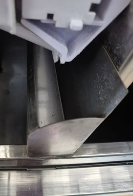 Máquina de cubos de hielo con enfriamiento por agua de 4500W para una producción de hielo rápida y constante