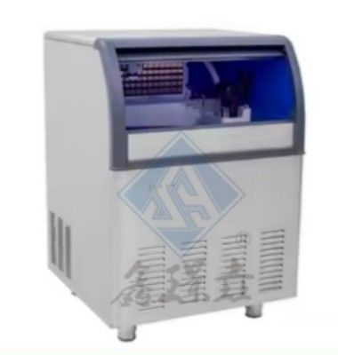 Máquina de fabricación de tubos de hielo de función automática para la buena producción comercial de hielo en cubo