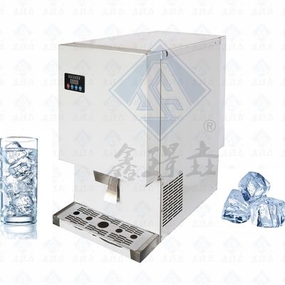 Producir 22*22*22mm de hielo cúbico con nuestra máquina de hielo comercial tamaño 430x520x800
