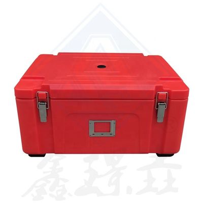 Cuadro de comida aislado de forma redonda Equipo mecánico de cocina con plato de raspado