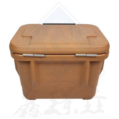 Cuadro de comida aislado de forma redonda Equipo mecánico de cocina con plato de raspado