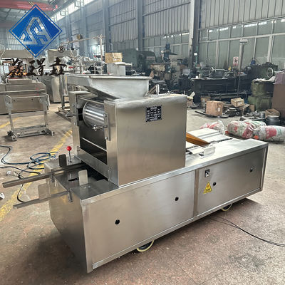 1450x1000x1450mm Máquina automática para hacer chocolate y mantequilla para la industria panadera