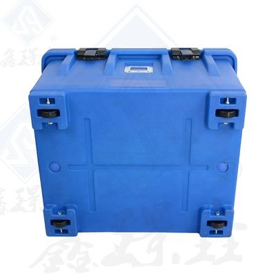 Cajas aisladas con revestimientos térmicos preensamblados