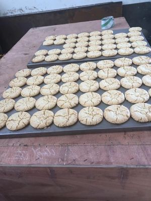 220V/380V Voltado fabricante de galletas comerciales con diseño personalizable 2350*1150*1350mm