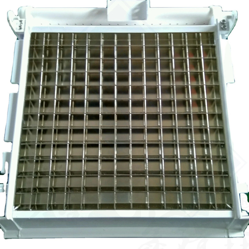 Evaporador de hielo Molde de cubo 60kg 24h Alta productividad tamaño de hielo 29mm * 29mm * 22mm