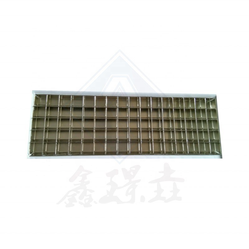 Fabricante de cubitos de hielo industriales con capacidad de 90 kg/día y compresor Emerson en buen estado