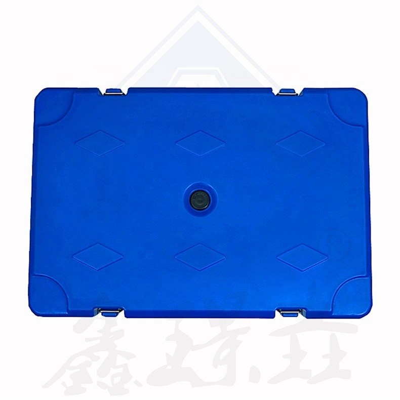 Restaurante que sirve plato de raspado Caja de almuerzo con bolsa de revestimiento aislada y botella de café